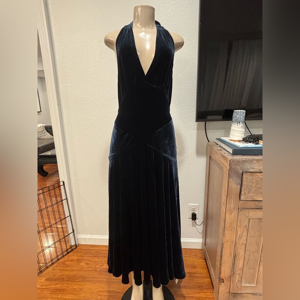 Briony Velvet Navy Dress - Picture 5 of 7